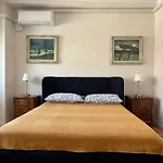 Apartment Casa Dante - In Lecco