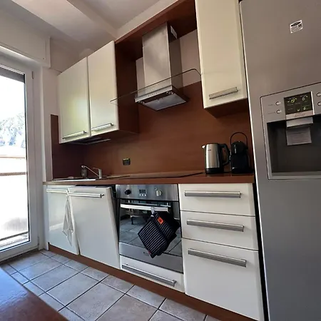 Apartament Casa Dante - In Lecco