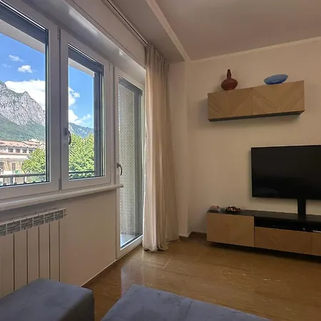 Casa Dante - In * Lecco